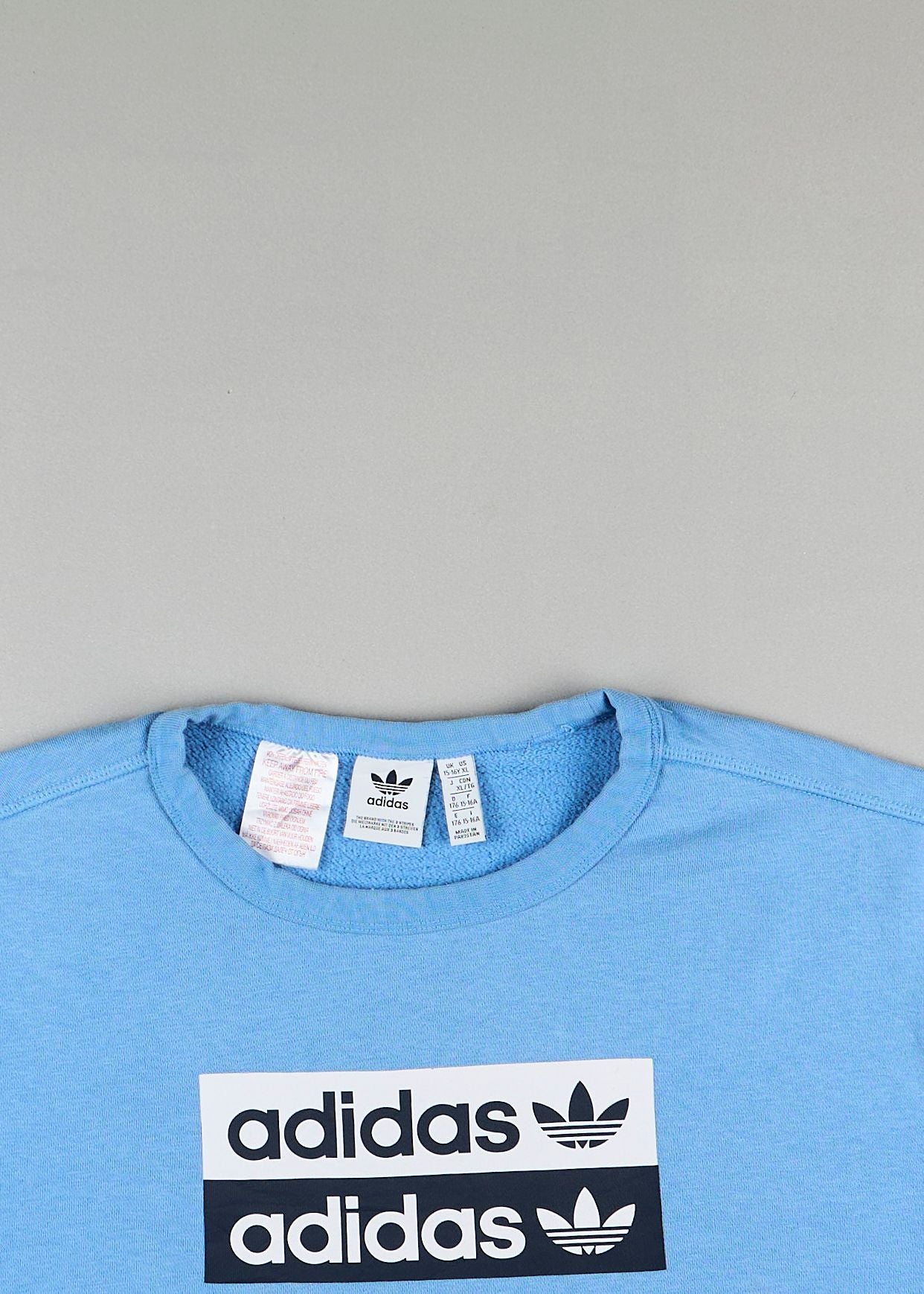 Adidas - Sweatshirts (M)