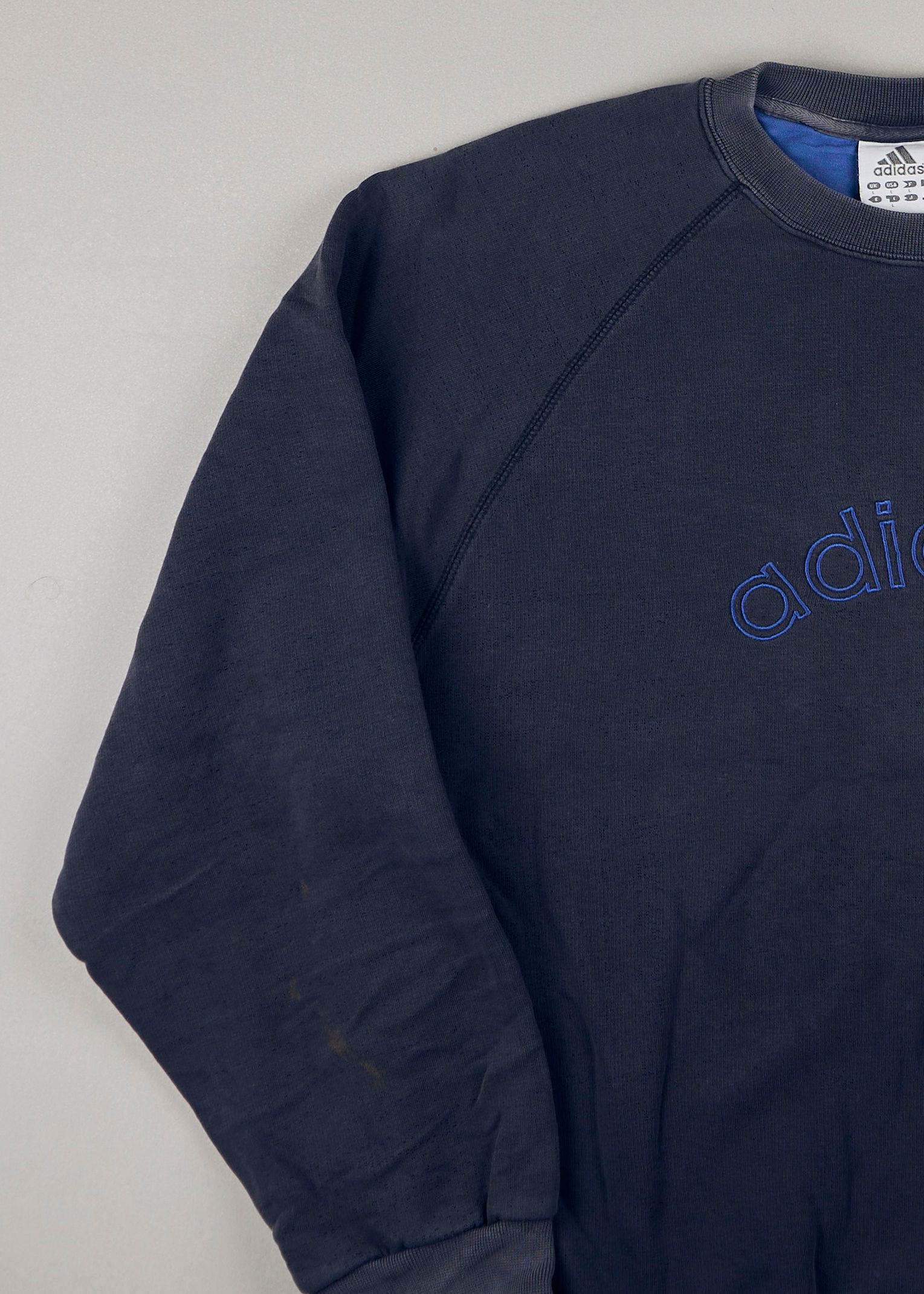 Adidas - Sweatshirts (L)