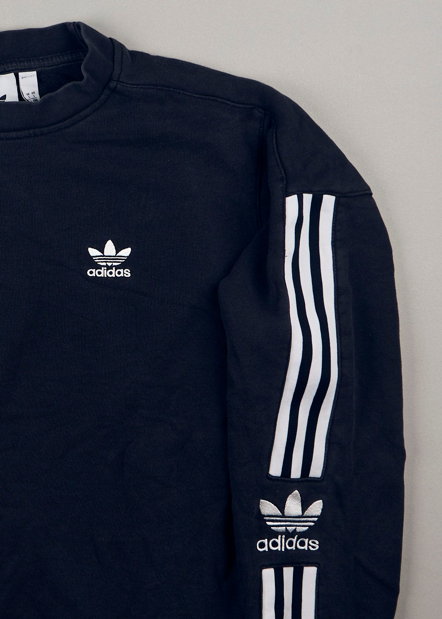 Adidas - Sweatshirts (S)