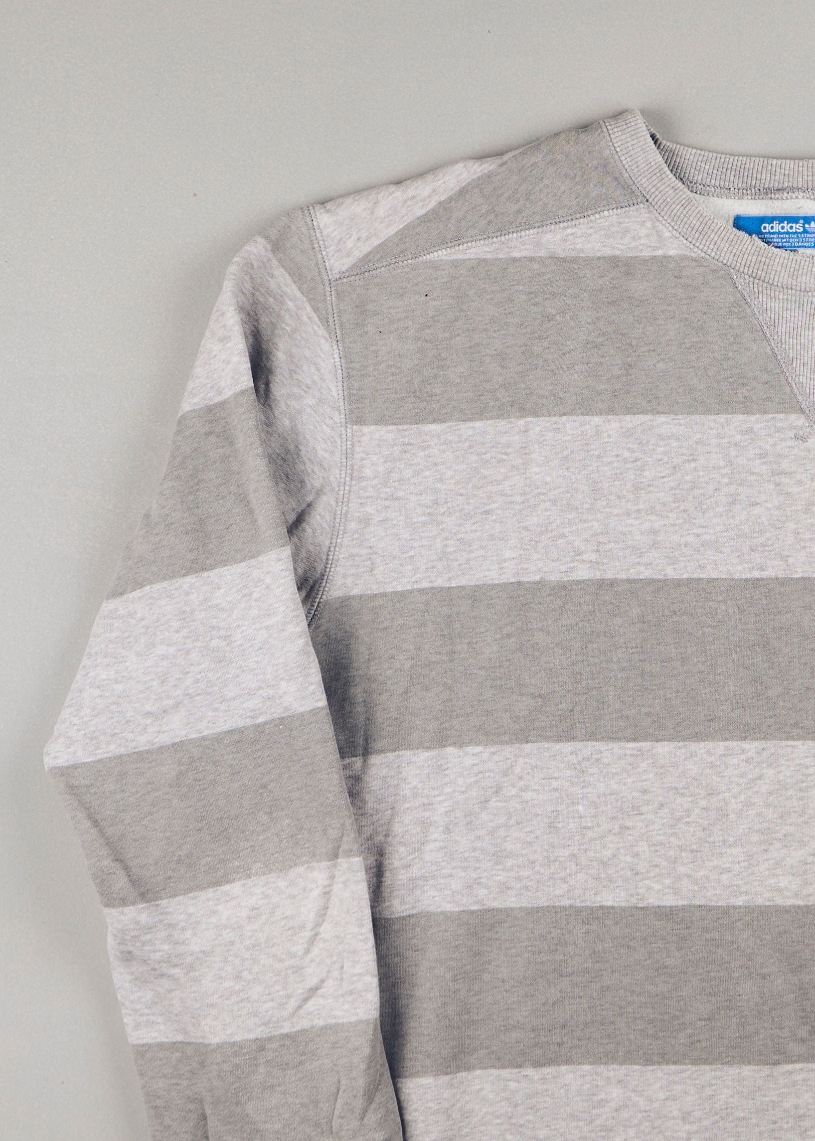 Adidas - Sweatshirts (M)