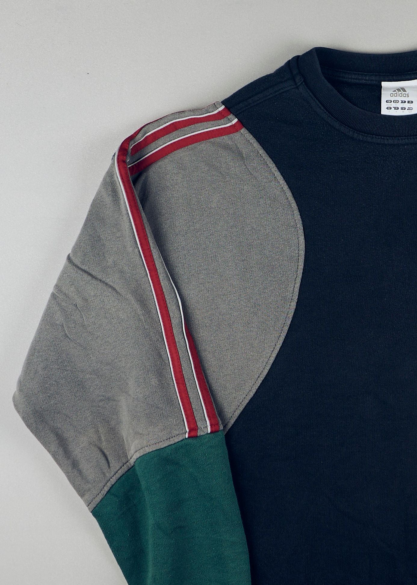 Adidas - Sweatshirt (L)