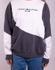 Tommy Hilfiger Renewed Renewed Sweatshirt (M)