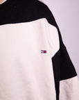 Tommy Hilfiger Renewed Renewed Sweatshirt (XL)