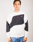 Nike Renewed Sweatshirt (M)