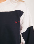 Nike - Renewed Sweatshirt (L)