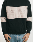 Calvin Klein Renewed Renewed Sweatshirt (M)