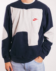 Nike Renewed Renewed Sweatshirt (L)