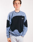 Nike Renewed Renewed Sweatshirt (M)