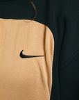 Nike Renewed Hoodie (XS)