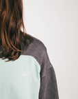 Nike Renewed Renewed Sweatshirt (M)