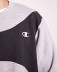 Champion Renewed Sweatshirt (M)