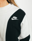 Nike  Renewed  Sweatshirt (XS)