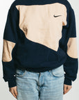 Nike Renewed Sweatshirt (XS)