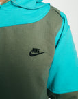 Nike Renewed Hoodie (XS)