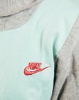 Nike Renewed Hoodie (XS)