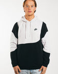 Nike  Renewed  Hoodie (L)