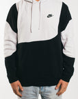 Nike  Renewed  Hoodie (L)