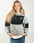 Nike Renewed Hoodie (XS)