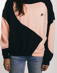 Nike  - Renewed  Sweatshirt (XS)