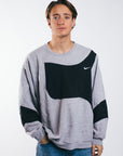 Nike - Renewed Sweatshirt (XL)