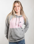 Nike Renewed Hoodie (XS)