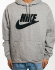 Nike - Kapuzenpullover (XL)