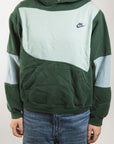 Nike Renewed Hoodie (XS)