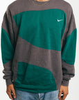 Nike - Renewed Sweatshirt (L)