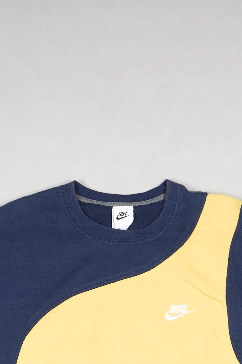 Nike - Sweatshirt (L) Top