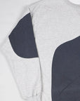 Nike - Renewed Sweatshirt (L) Left