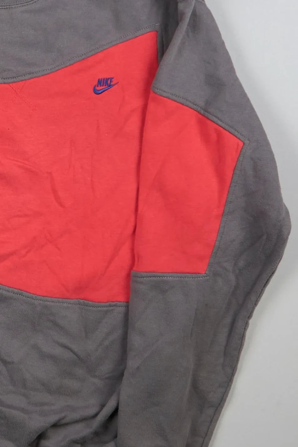 Nike - Renewed Sweatshirt (XL) Right