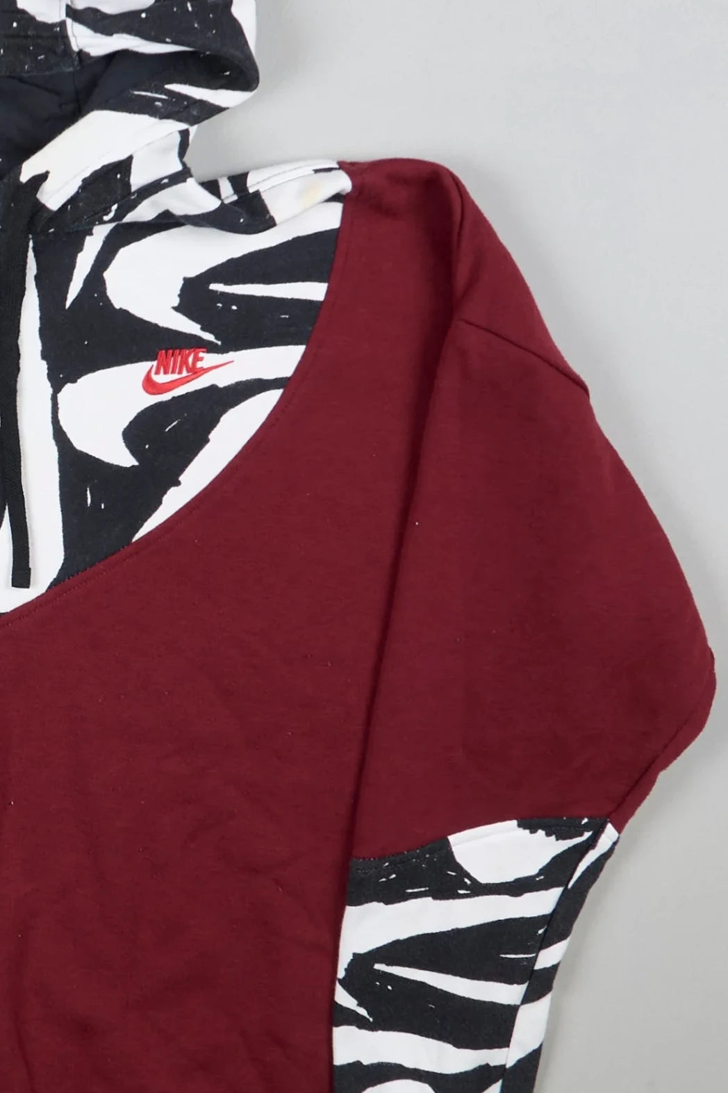 Nike - Renewed Hoodie (L) Right