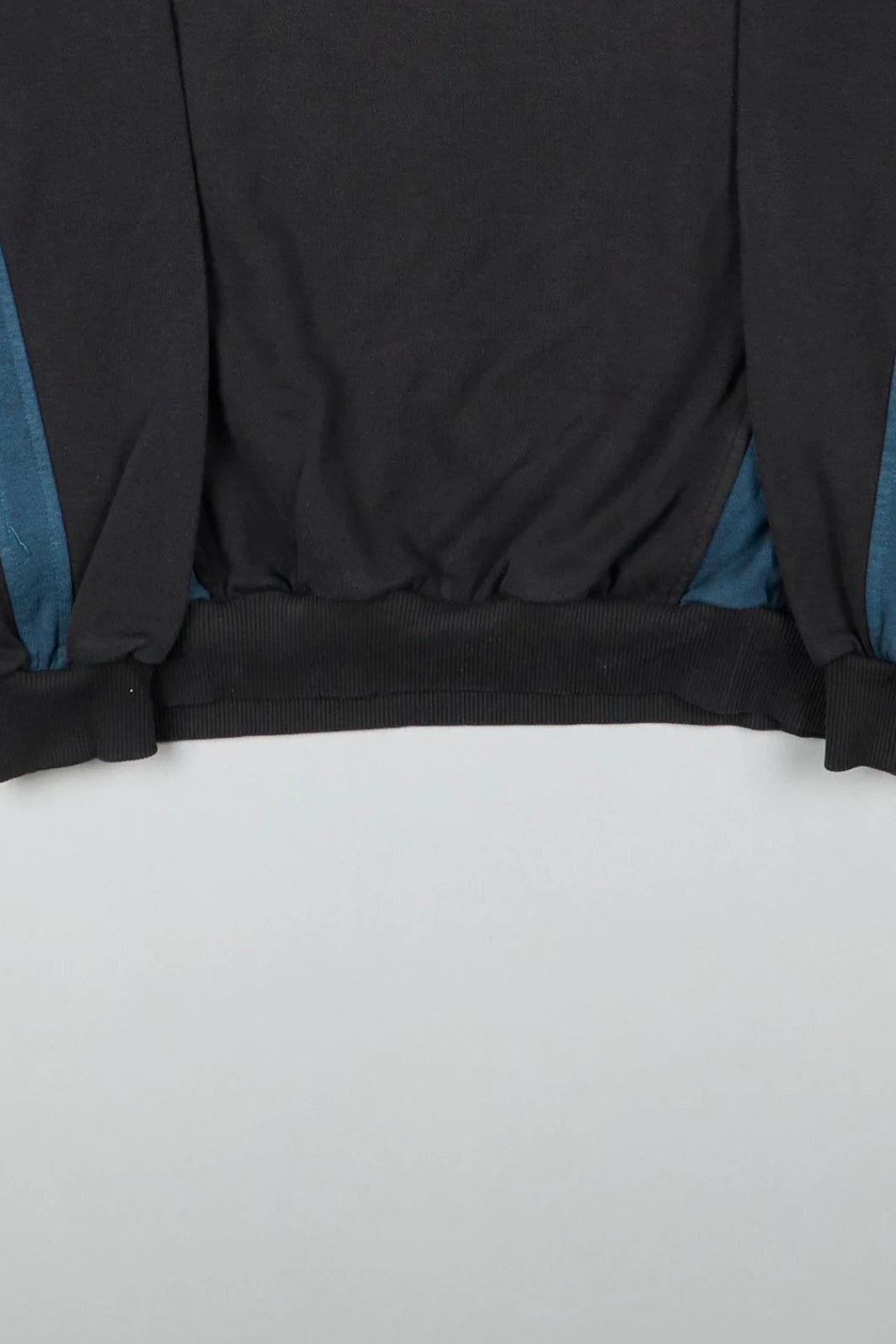 Umbro - Sweatshirt (L) Bottom