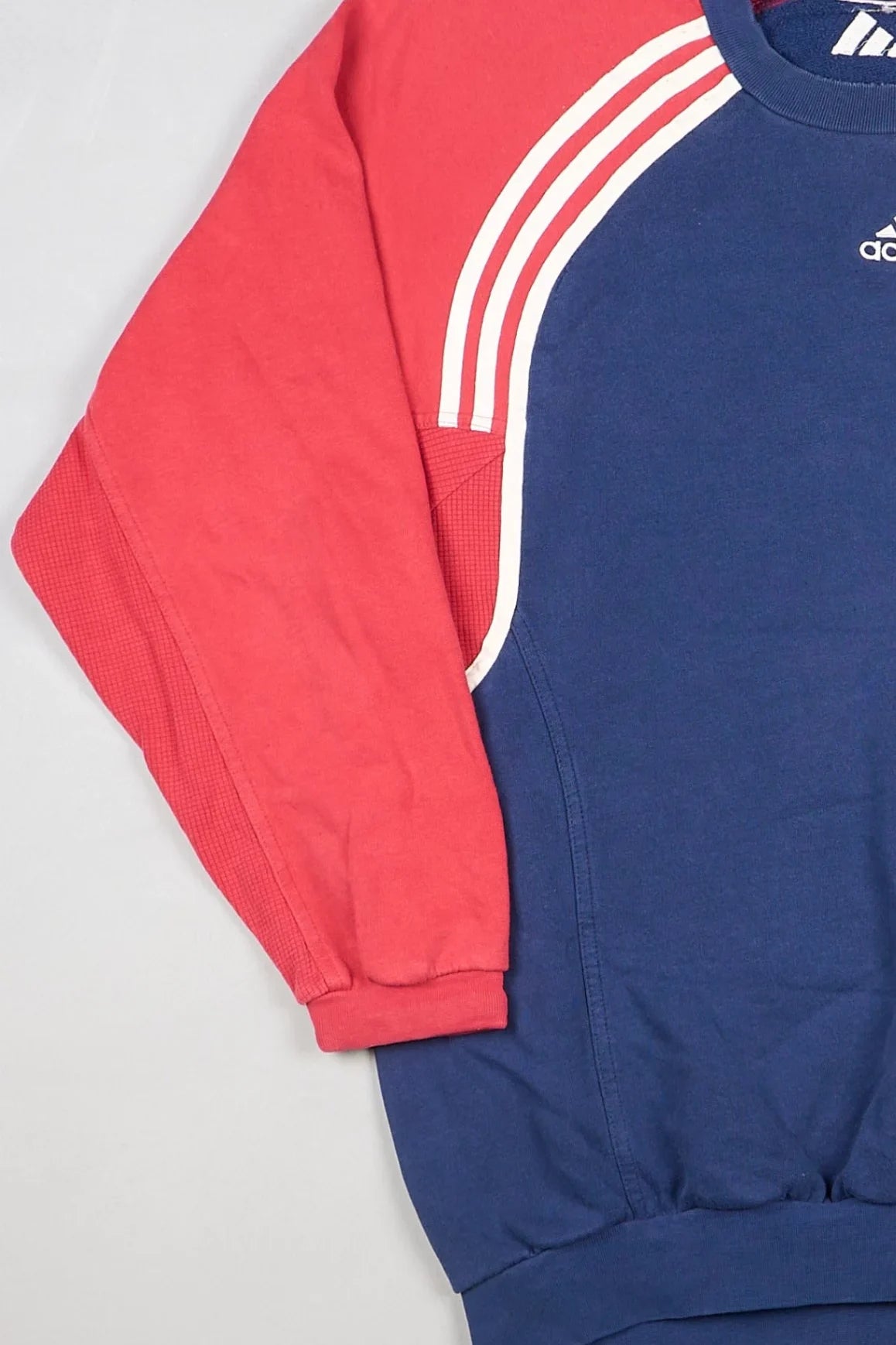 Adidas - Sweatshirt (L) Left