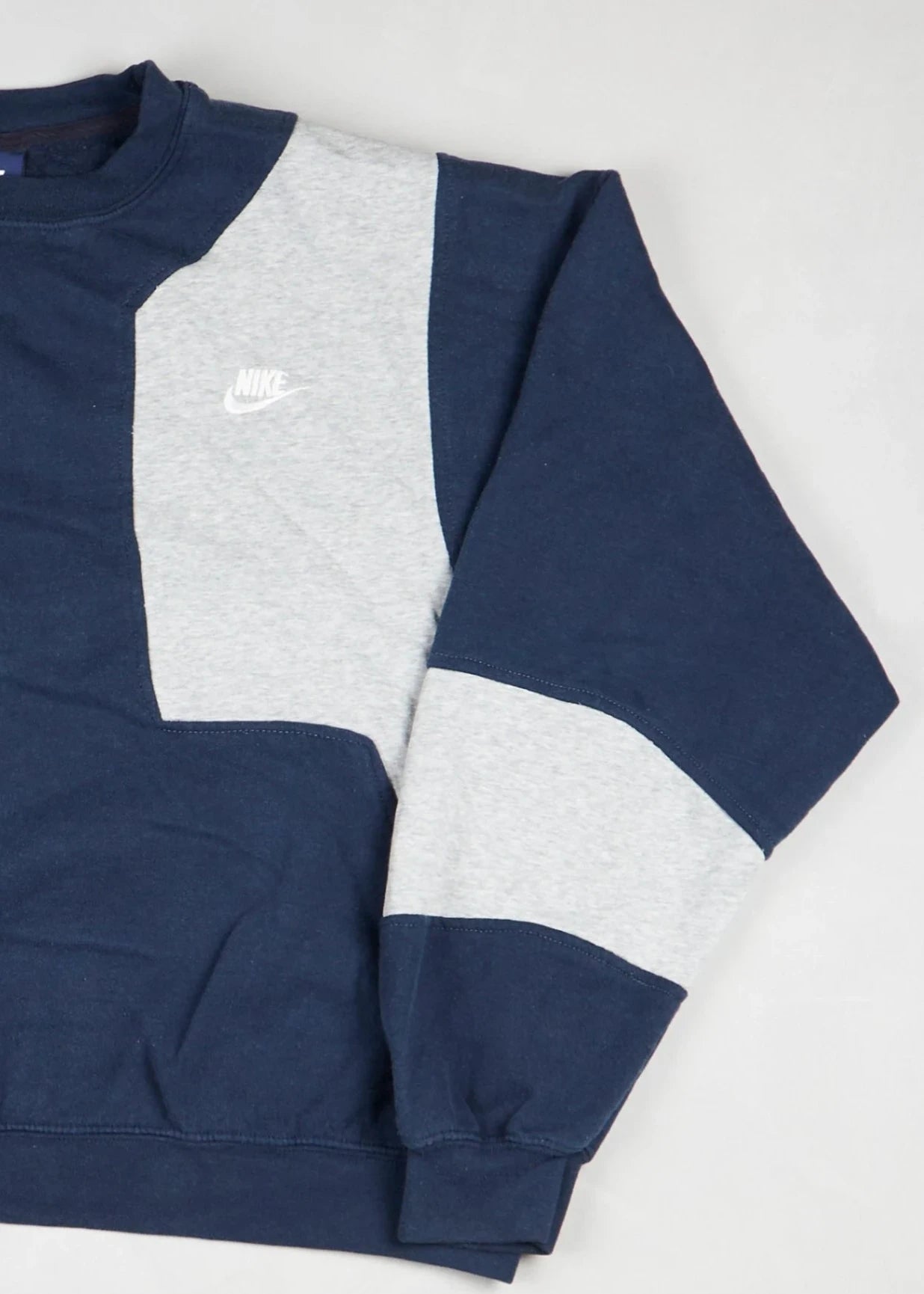 Nike - Sweatshirt (L) Right