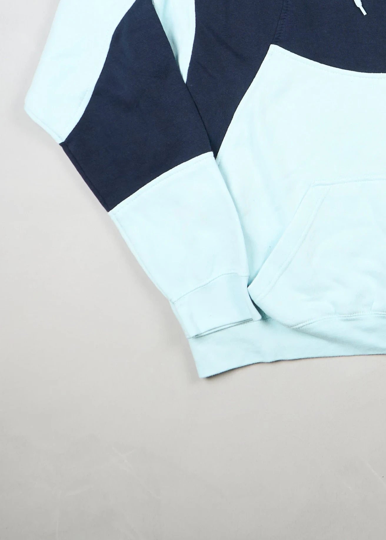 Nike - Hoodie (XL) Bottom Left