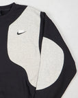 Nike - Sweatshirt (L) Right