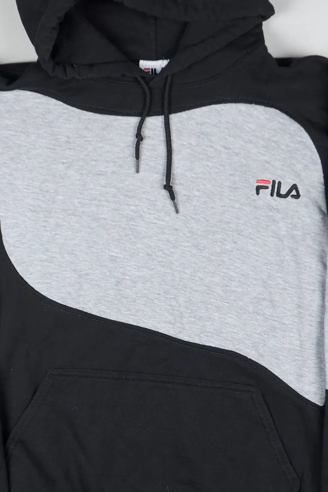 Fila - Renewed Hoodie (XL) Center