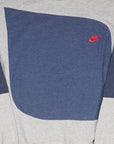 Nike - Renewed Sweatshirt (L) Center