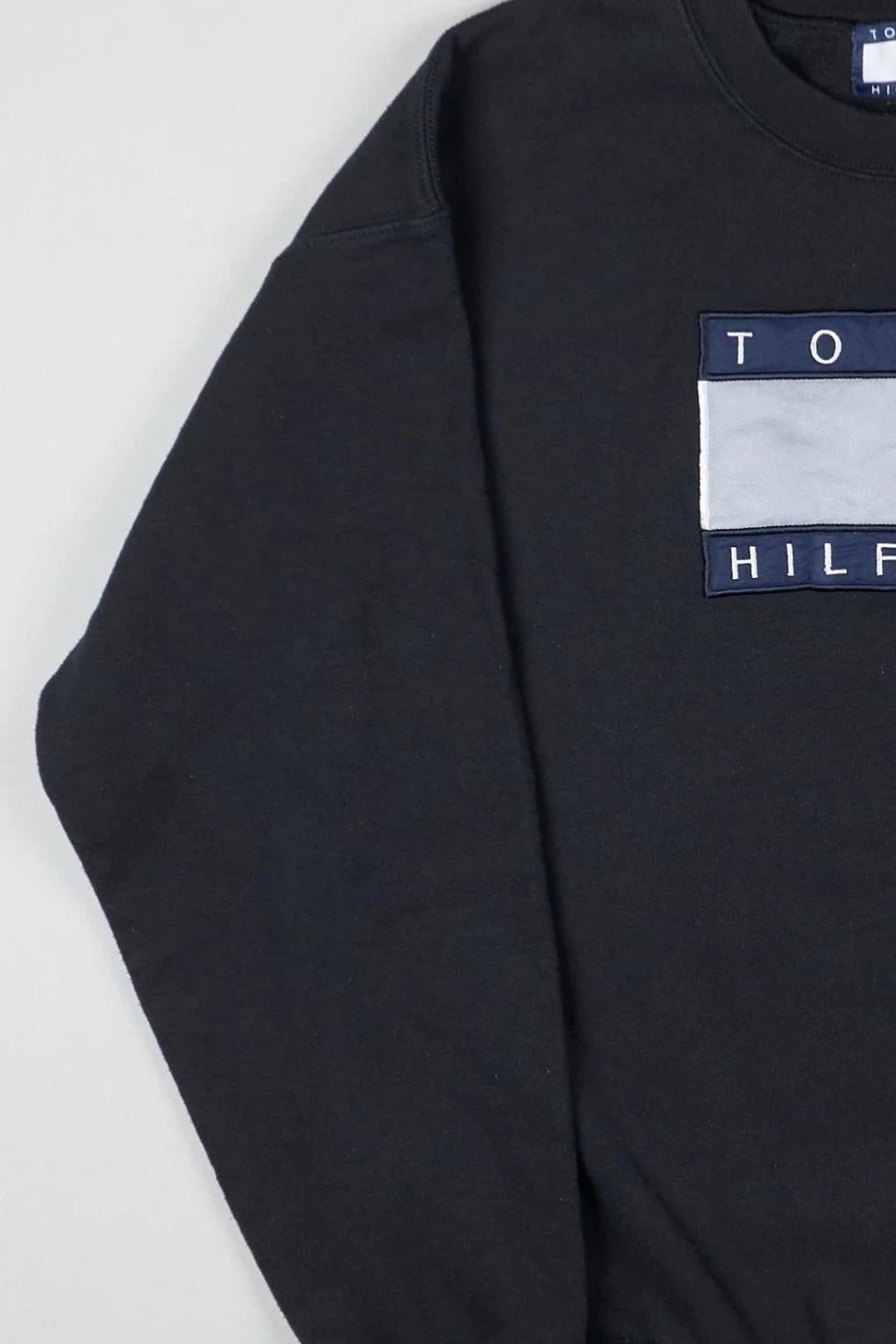 Tommy Hilfiger - Renewed Sweatshirt (L) Left