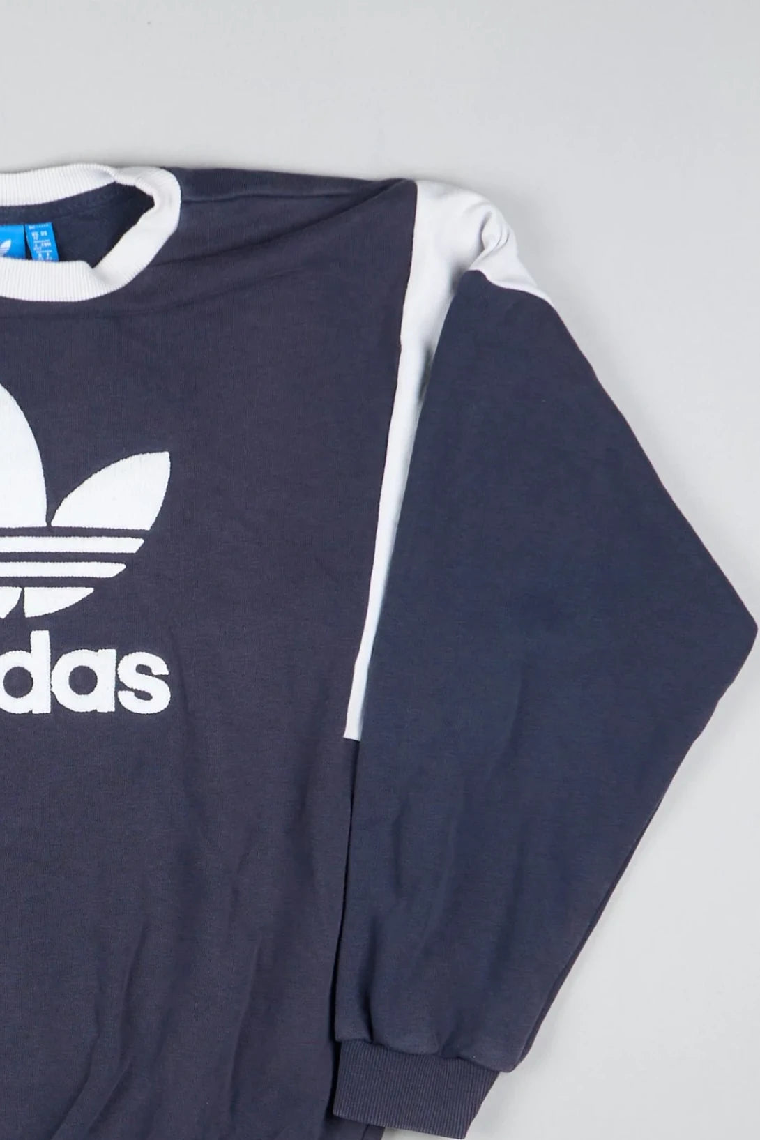 Adidas - Sweatshirt (L) Right