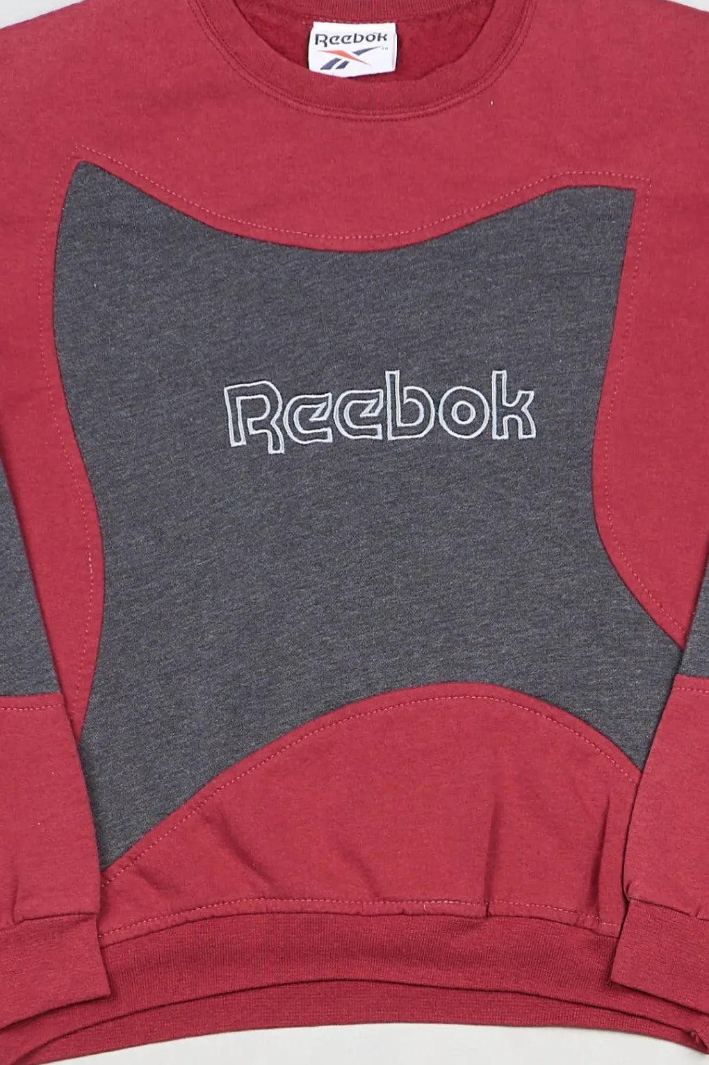Reebok - Renewed Sweatshirt (M) Center