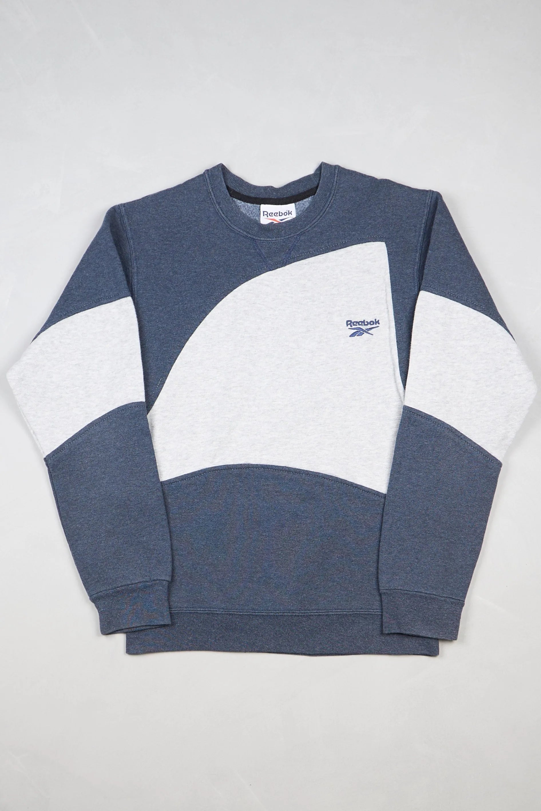 Reebok - Renewed Sweatshirt (L)