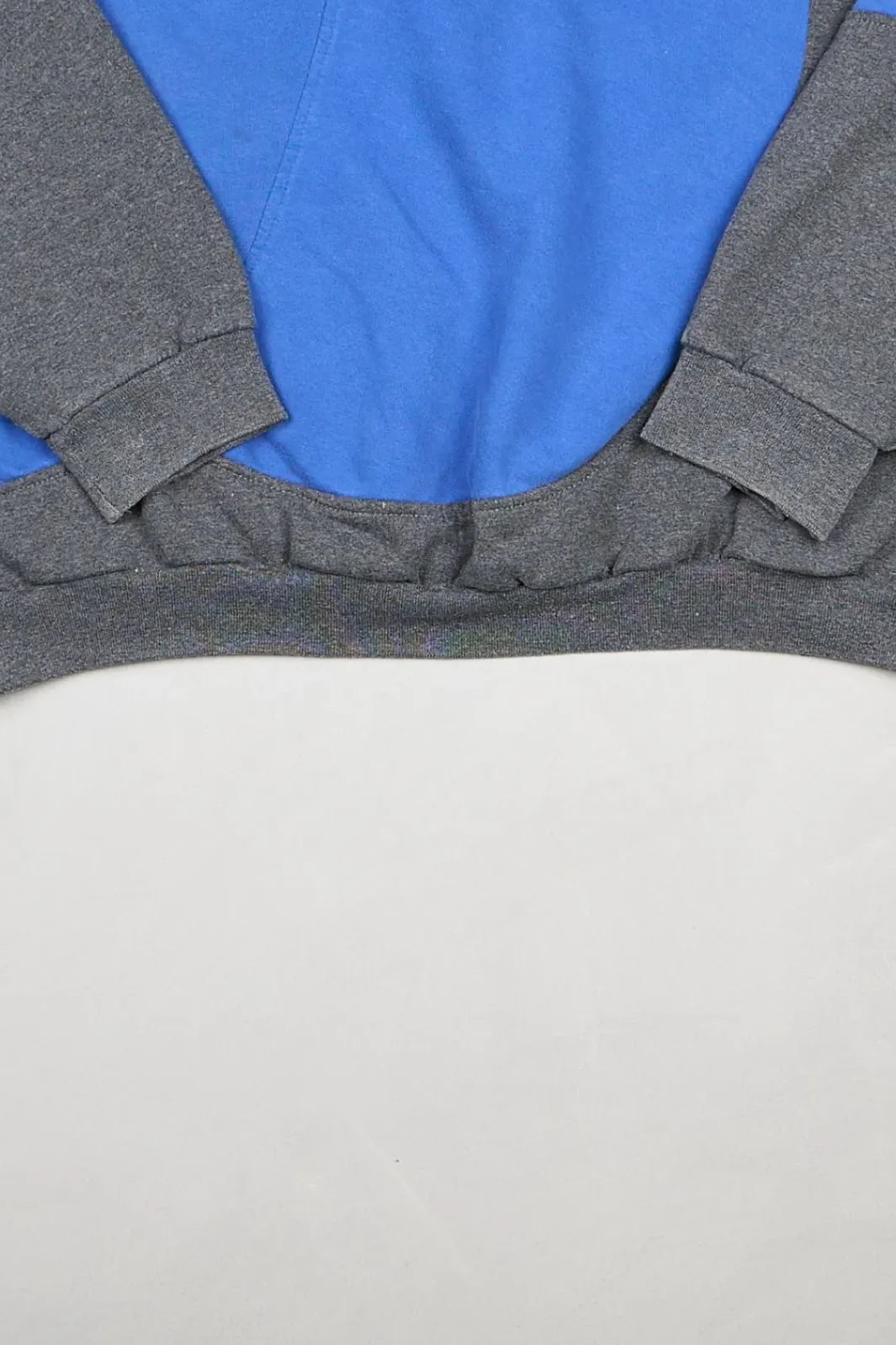 Adidas - Renewed Sweatshirt (XXL) Bottom