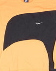Nike - Renewed Sweatshirt (L) Center