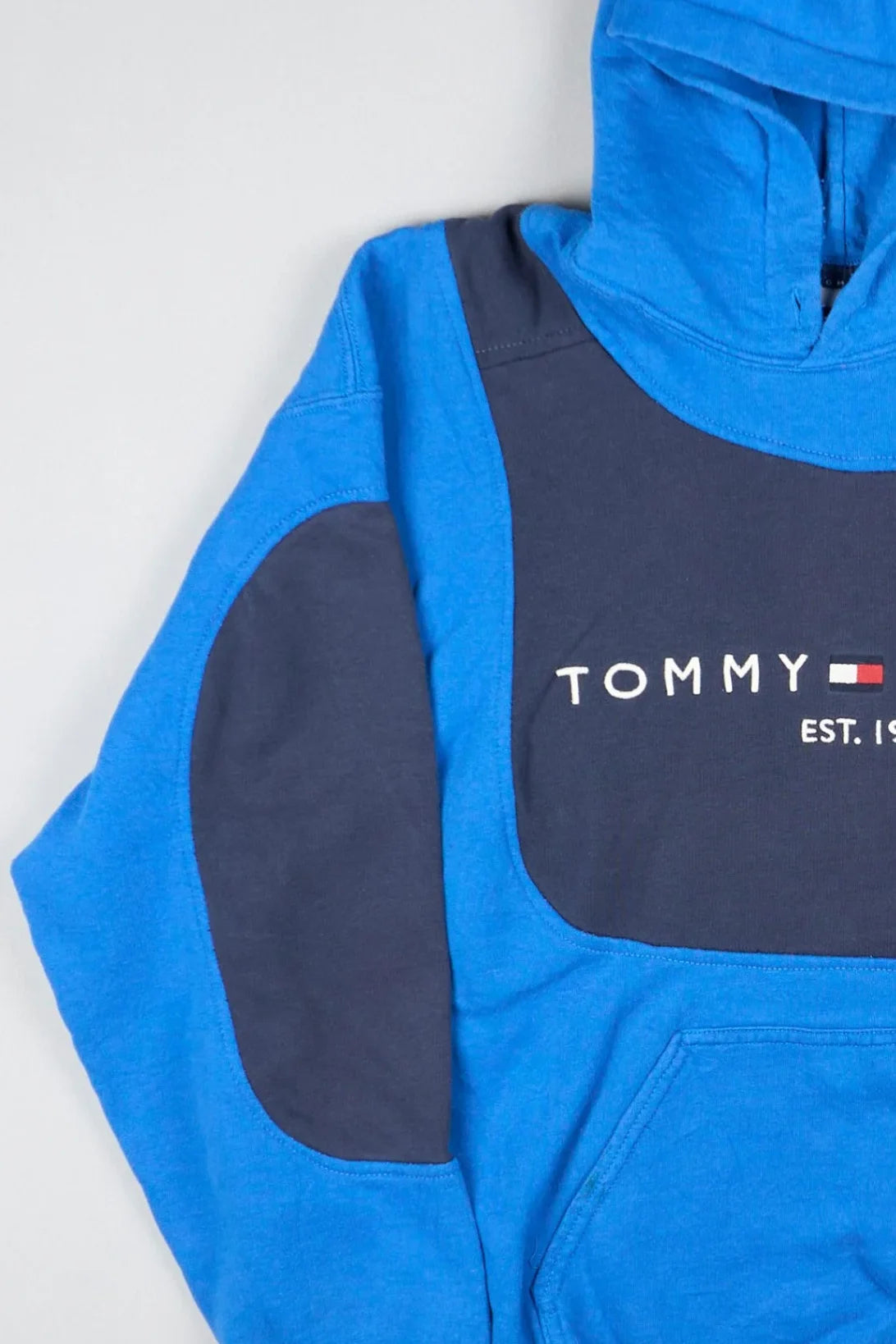 Tommy Hilfiger - Renewed Sweatshirt (L) Left