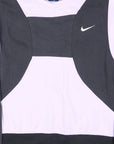 Nike - Renewed Sweatshirt (L) Center