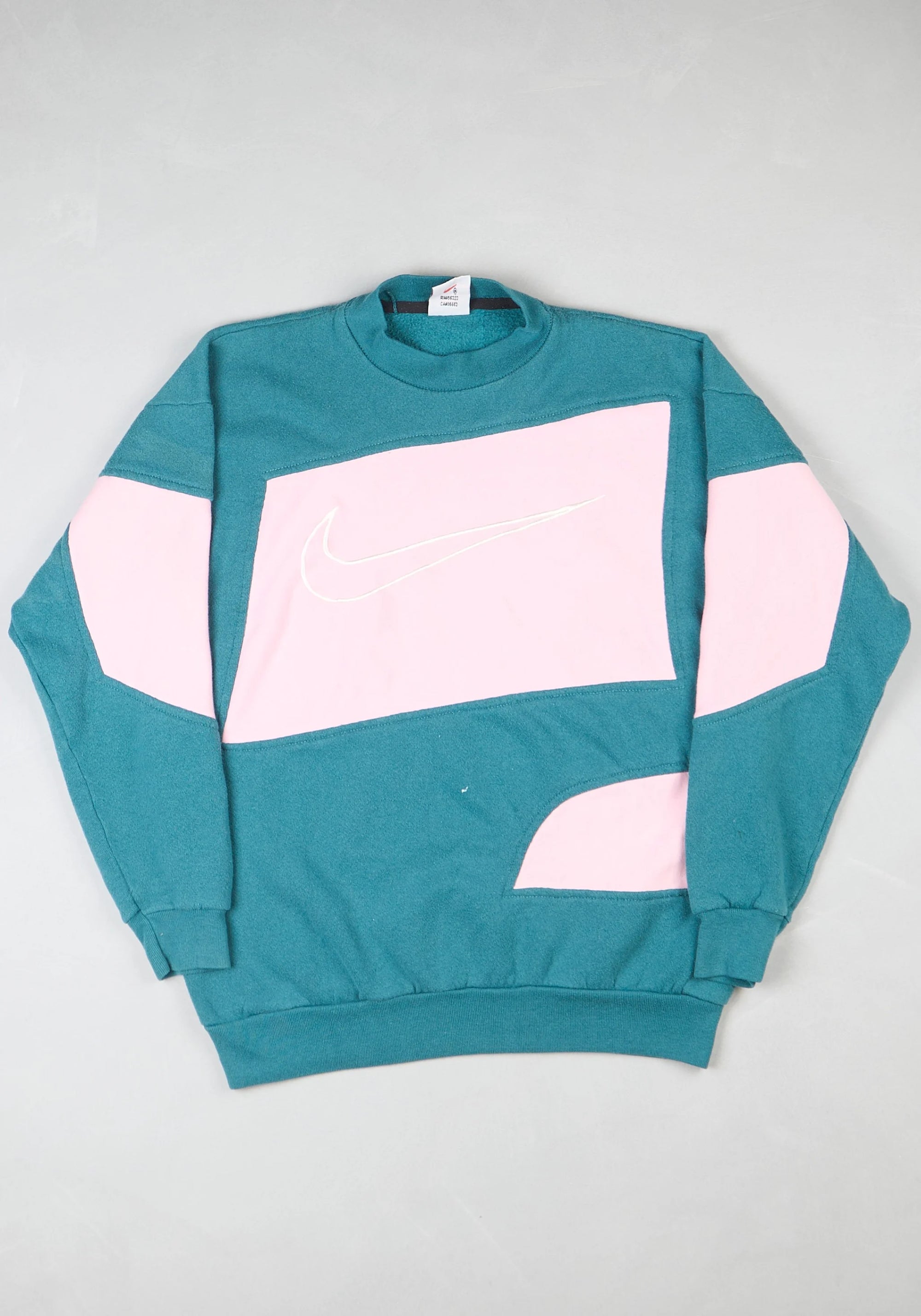 Nike - Renewed Sweatshirt (S)