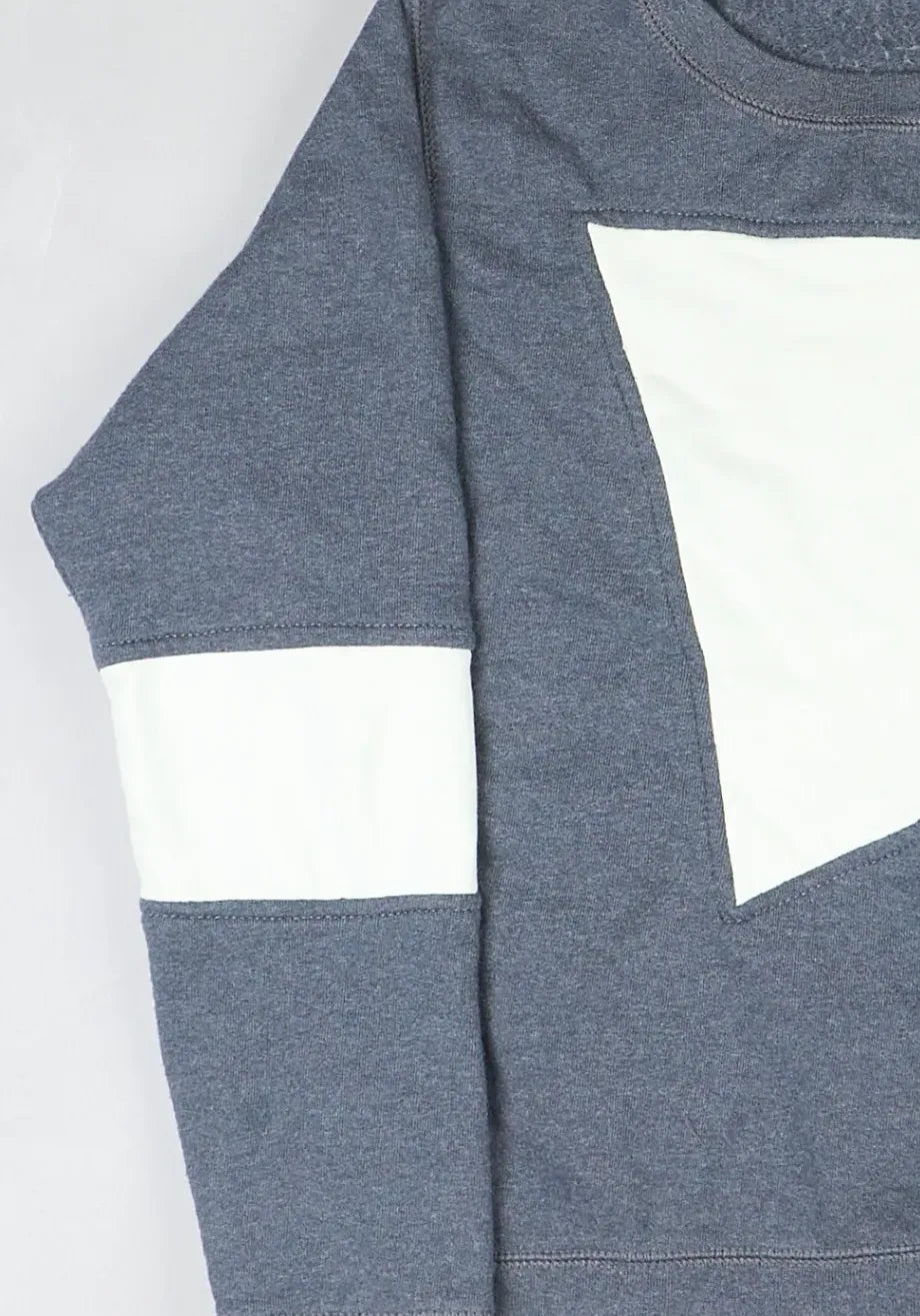 Nike - Renewed Sweatshirt (XXS)