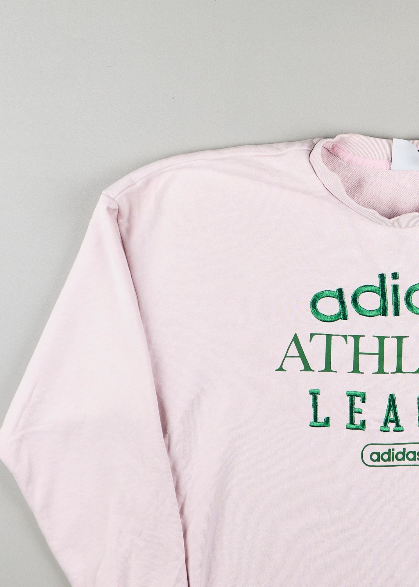 Adidas - Sweatshirts (M)